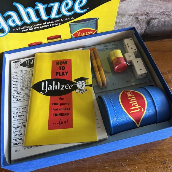 Vintage Classic Yahtzee Board Dice Game 1956 NEW - Picture 4 of 7